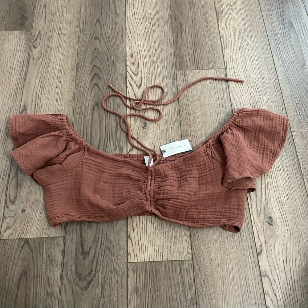 Daily Practice Anthropologie Rouche Front‎ Butterfly Sleeve Brown Crop Top